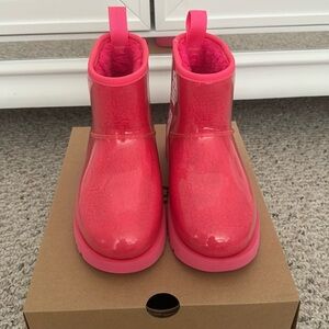 UGG classic clear mini